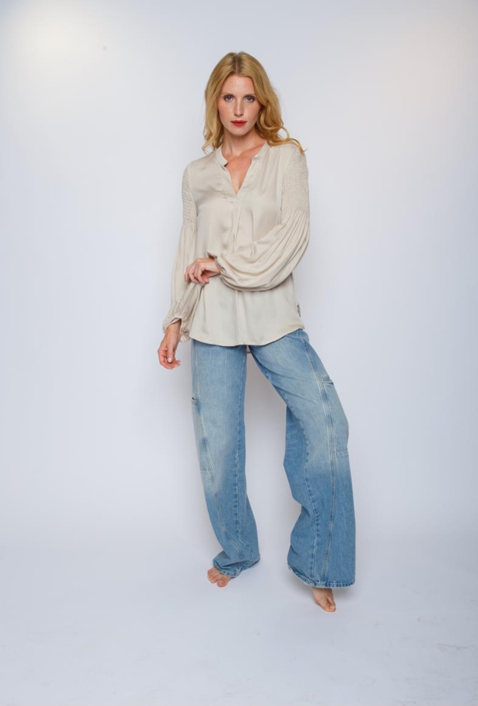 Emily van den Bergh: Shirtbluse mit Stehkragen & Ausschnittblende 8229-154671