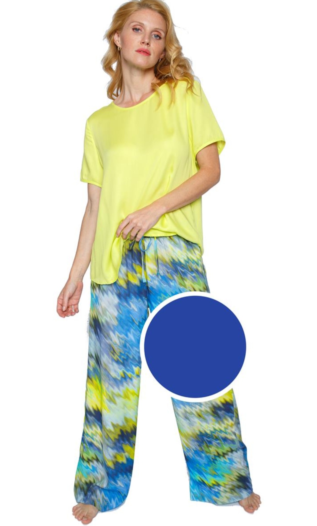 Emily van den Bergh: Basic Bluse 8229-154860 in 3 Farben – Bild 7