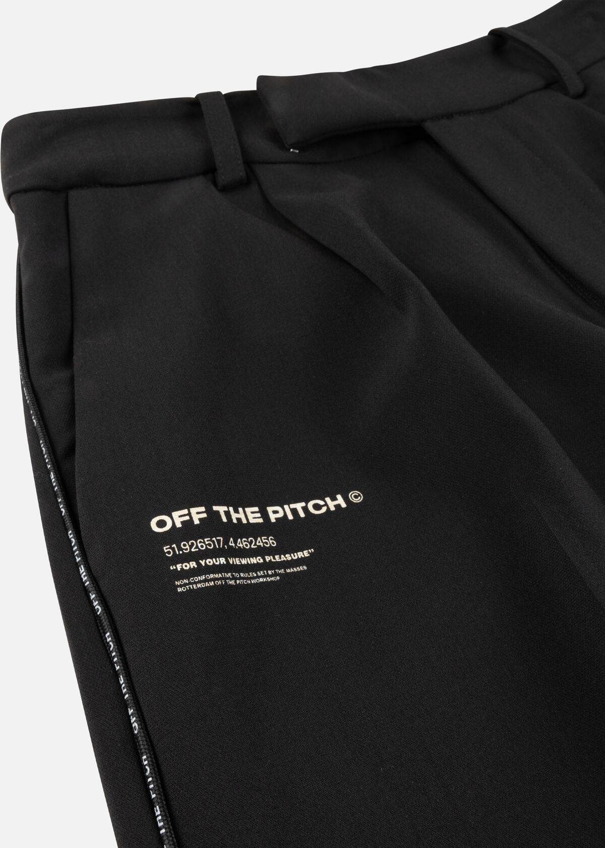 Off The Pitch: Coole Hose "SMART" in offwhite und black – Bild 6