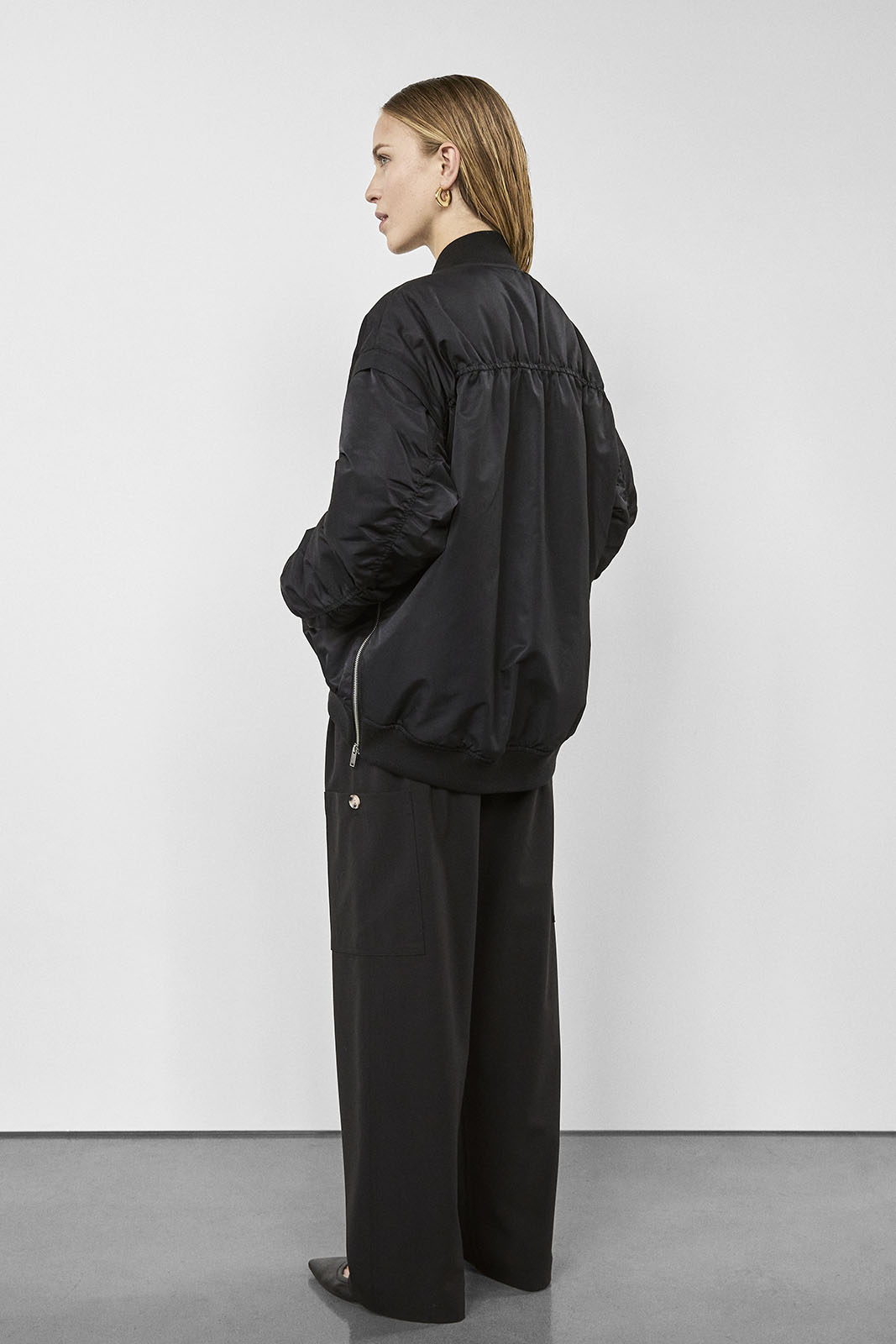 WithBlack: Bomber Jacke/Weste "VALERIE" in schwarz und creme – Bild 5