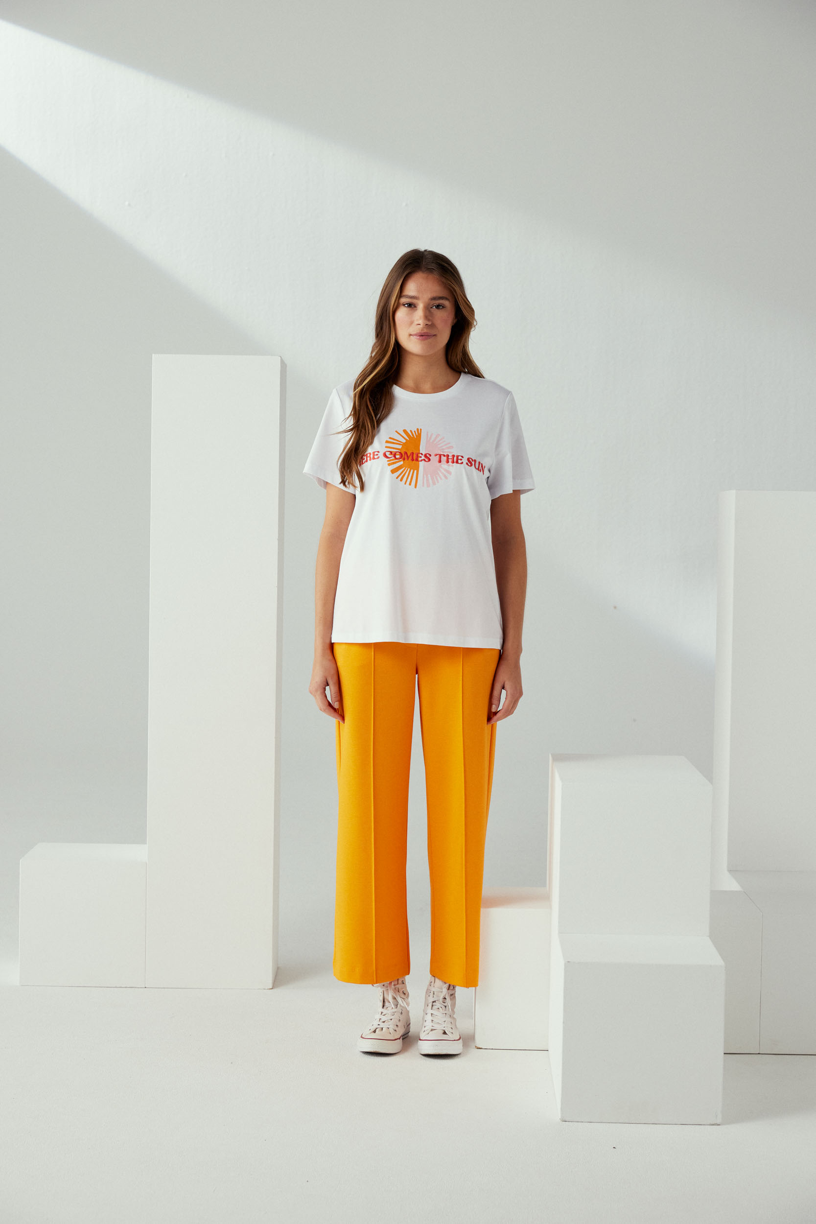 Smith & Soul: Coole Hose in orange und sonnengelb – Bild 2