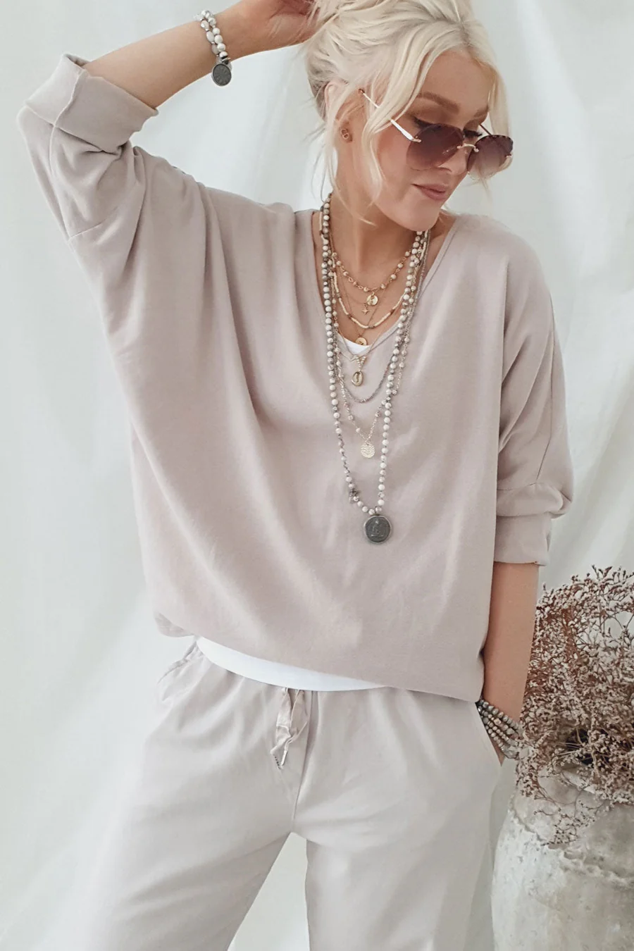 BYPIAS: Ausgefallenes Shirt in der Farbe sand