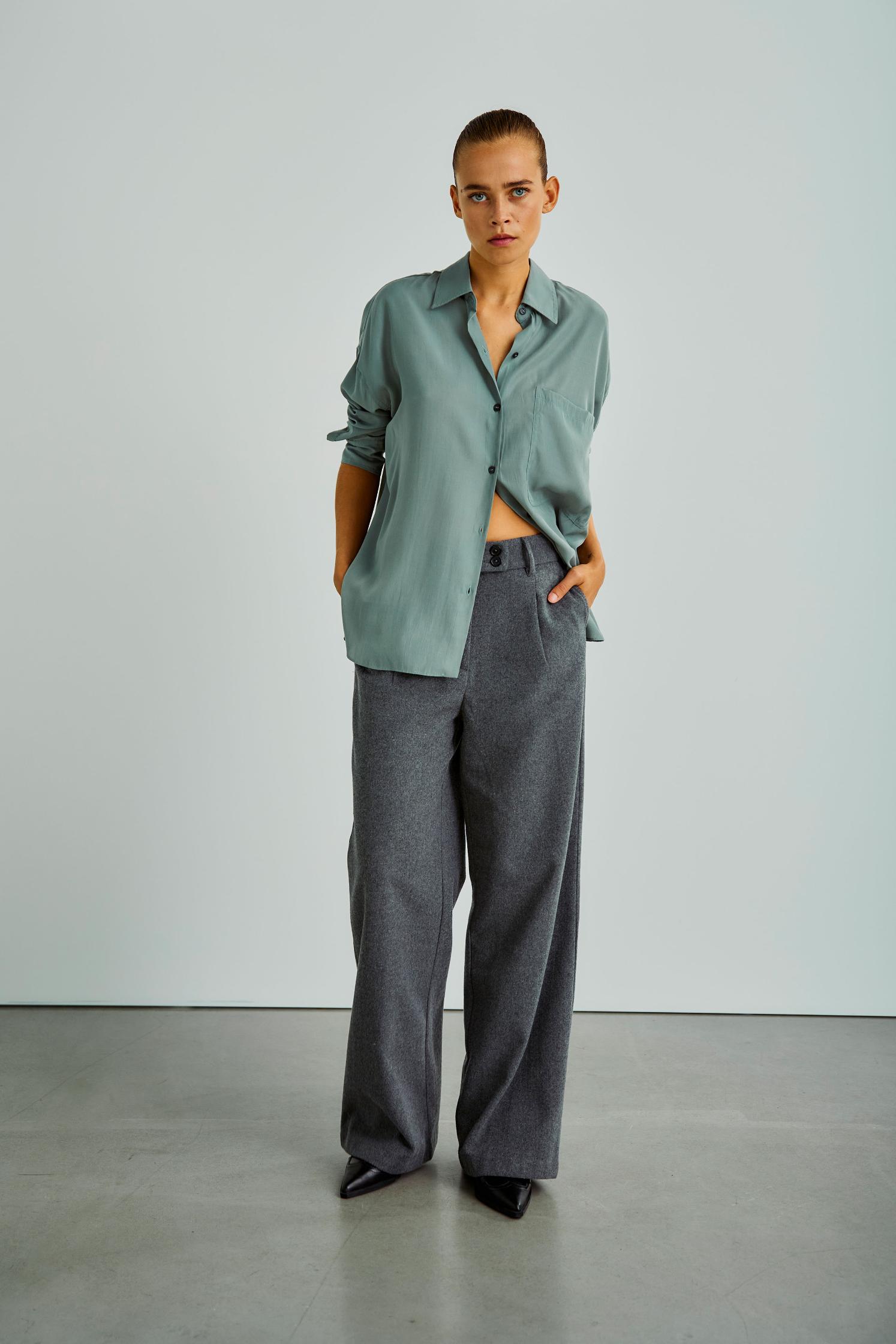 WithBlack: Oversized Bluse "ALBERTINE"