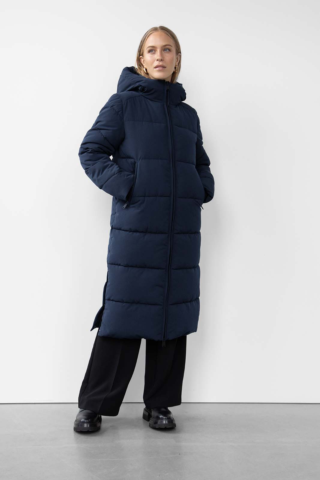 WithBlack: Langer Daunen Mantel "Glorian" in 4 schönen Farben – Bild 7